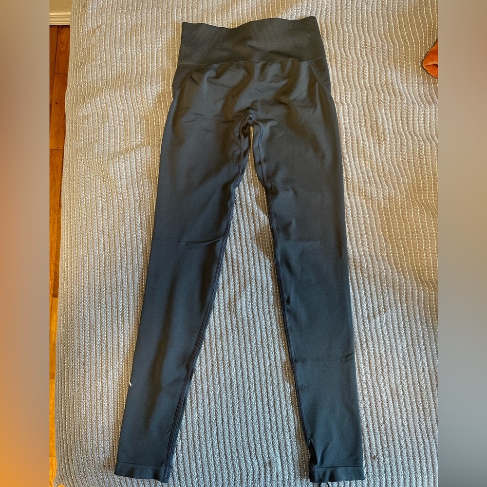 Oner Active Effortless Seamless Leggings Size Small (long) Color Coal